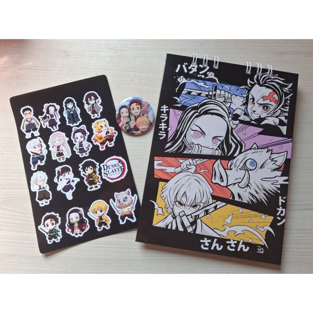Kit Demon Slayer – Sketchbook + Cartela de Adesivos + Botton Anime
