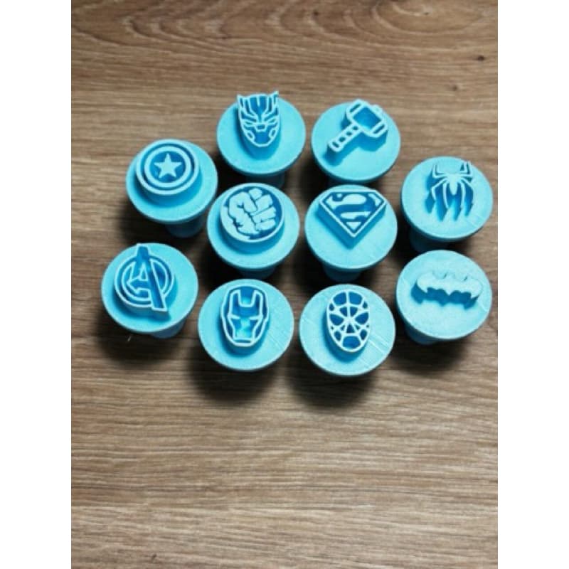 Carimbo Tema Super Heróis Brigadeiro Biscuit Cerâmica Infantil Kit 3D