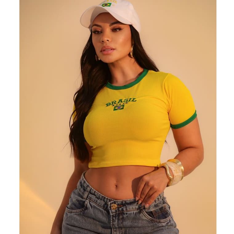 cropped femenina bordado manga curta copa do mundo 2026 Brasil tendencia verao