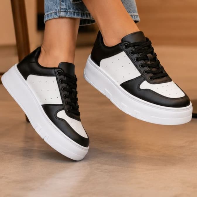 Tênis Feminino Casual Blogueira Versátil Tendência Blogueira Sola Alta Sola Caixa