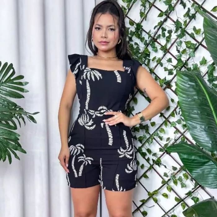 Macaquinho Feminino Curto De Alcinha Com Bojo Forrado Moda Verão Envio Imediato