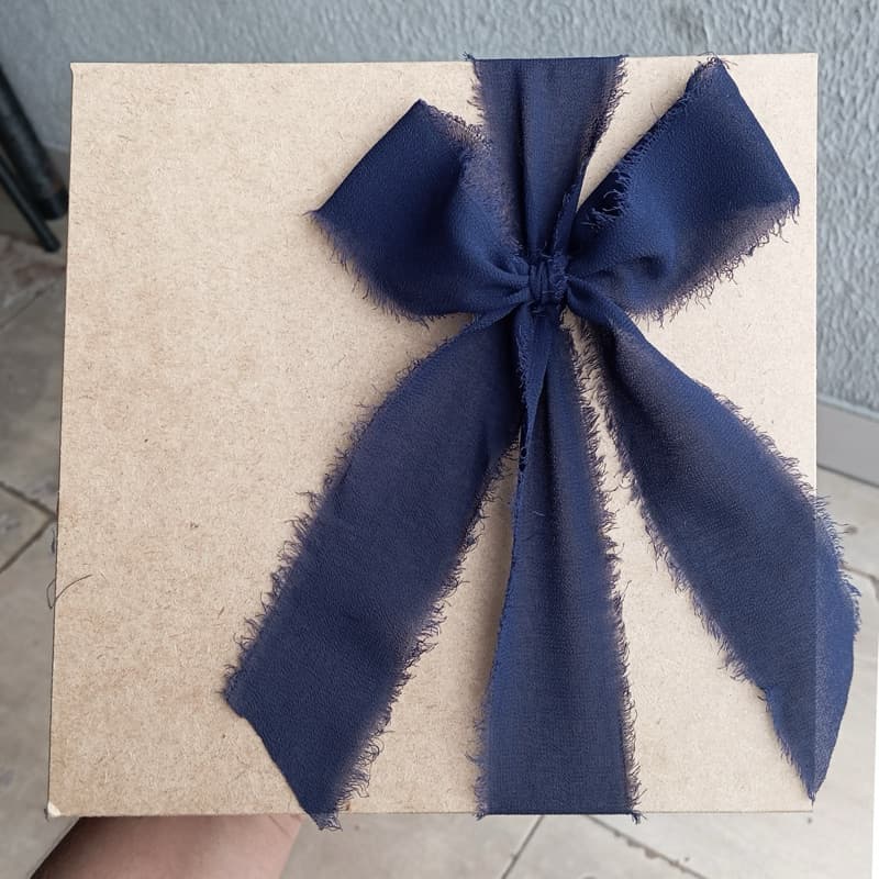 Fita Chiffon Azul Marinho Artesanal Rústica Desfiada para casamentos, caixas padrinhos, festas