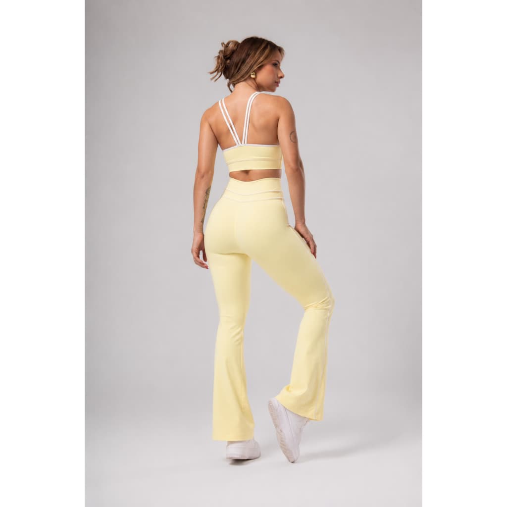 Conjunto de academia  Flare fitness top com bojo poliamida premium alta compressão cintura alta
