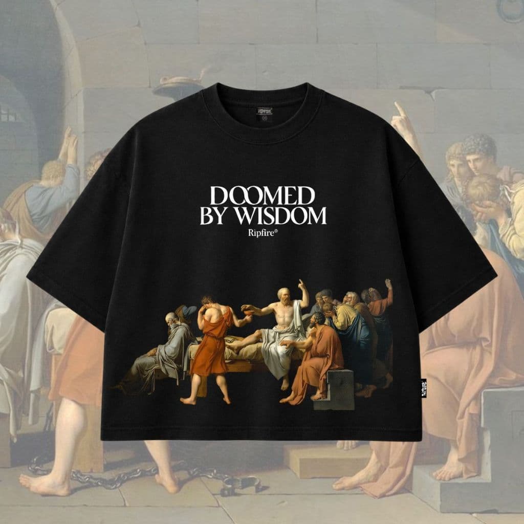 Camiseta Boxy Masculina – "Doomed By Wisdom" Socrates Ripfire Streetwear Algodão 180g