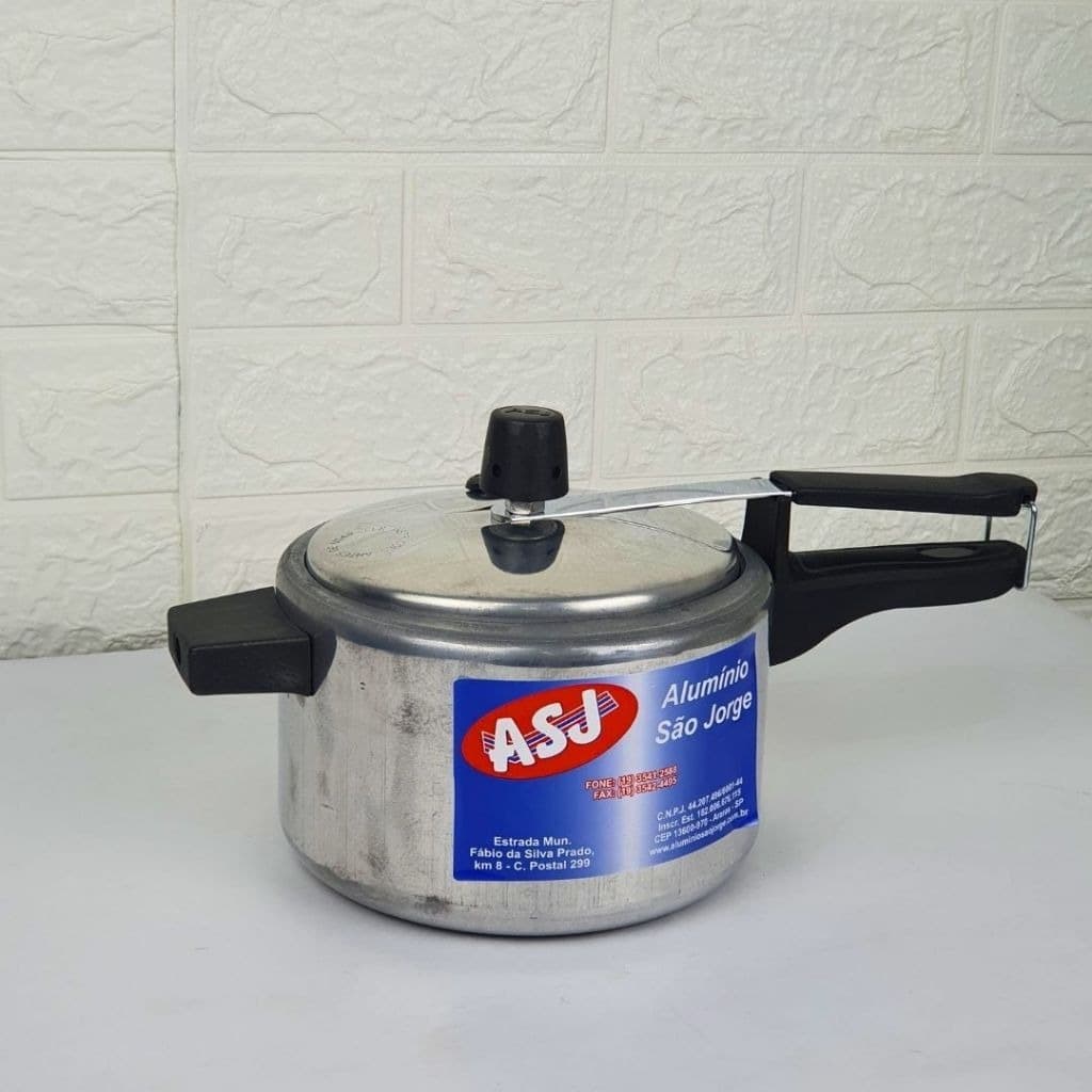 Panela de pressão Polida 2,5 Litros ASJ  Panela de Pressão Alumínio São Jorge