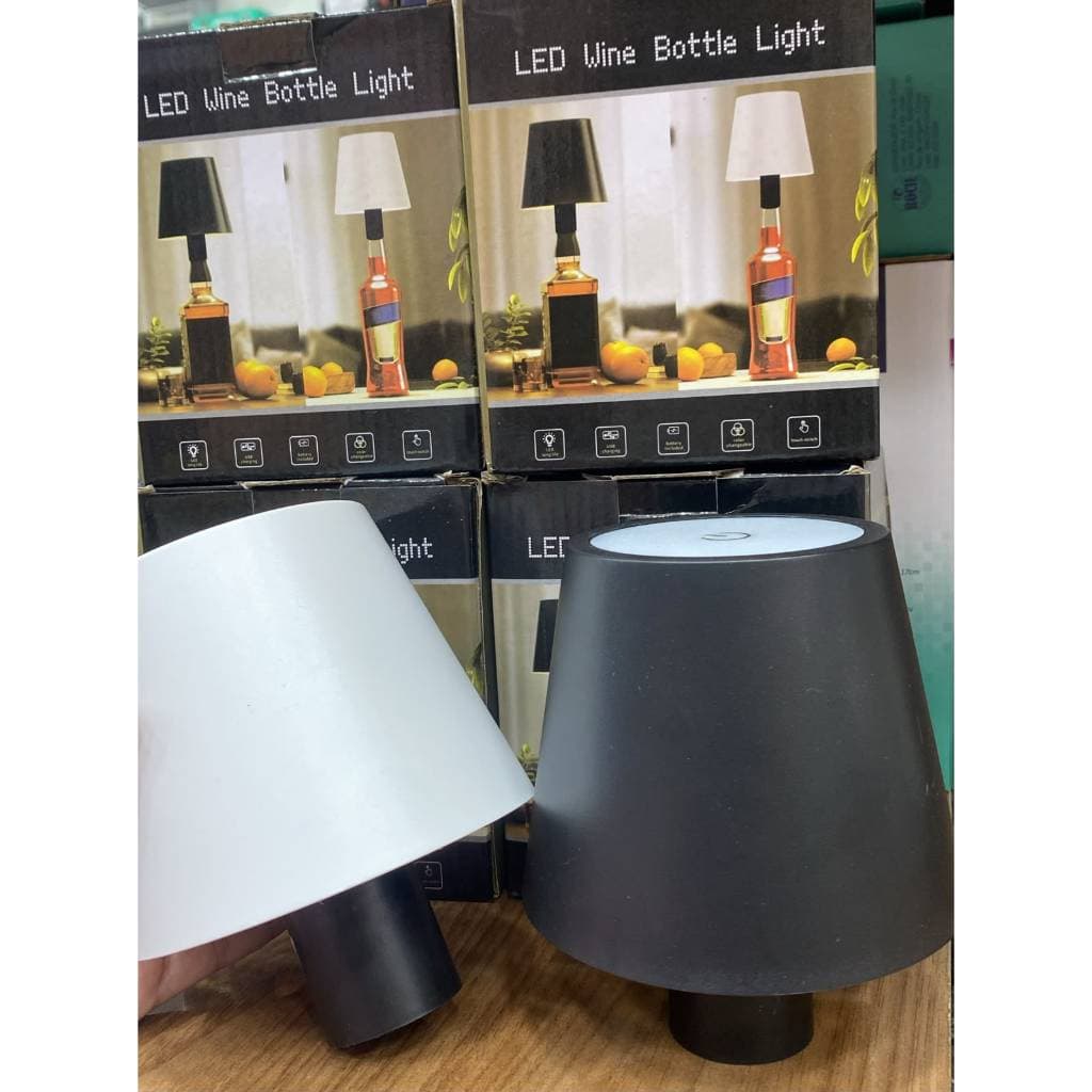 Luminária Abajur LED Portátil para Garrafa – Design Elegante Preto e Branco, Luz Quente