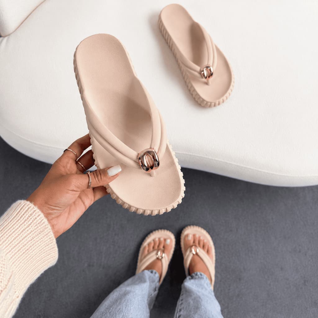Chinelo Feminino Polly Plataforma Macio Tira Dupla Nude Confortável Antiderrapante
