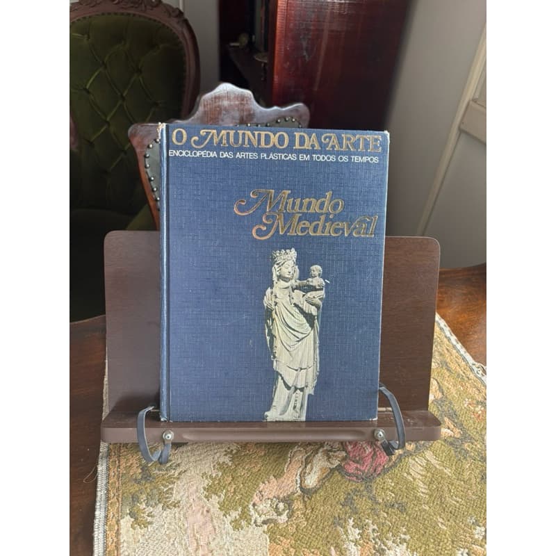 livro o mundo da arte o mundo medieval