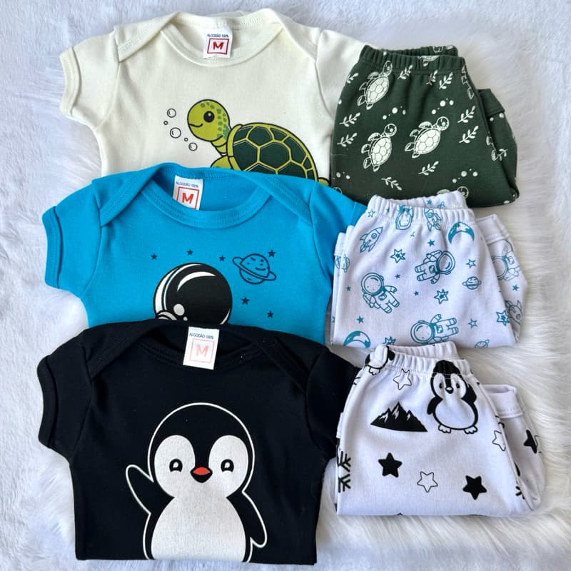 Kit 3 Conjunto Infantil Bebê (3 Body + 3 Short) Suedine 100% Algodão Astronauta, Pinguim, Tartaruga