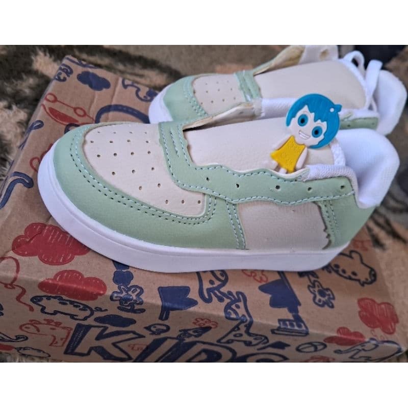 TÊNIS INFANTIL DIVERTIDAMENTE