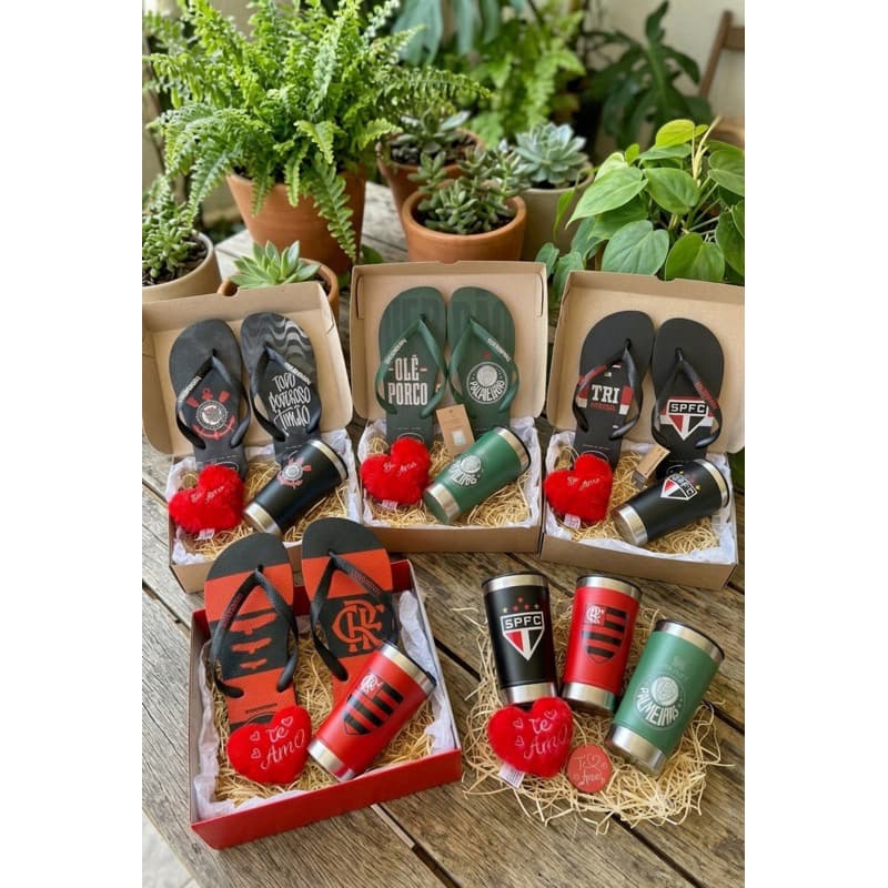 Kit Presente Dia dos Pais Personalizado Time de Futebol com Chinelo, Copo Térmico e Caixa Decorativa