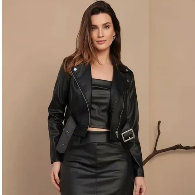 Jaqueta Feminina Couro com Cinto Lia