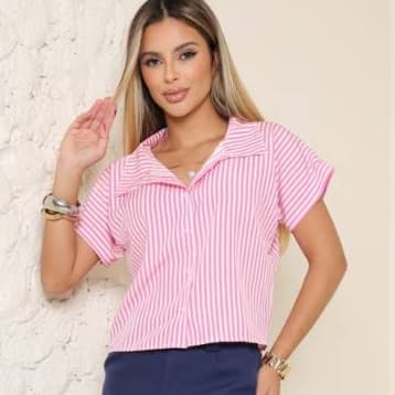 Blusa Camisa Feminina Listrado em Tecido Crepinho Manga Curta M,G,GG com Botões Funcionais