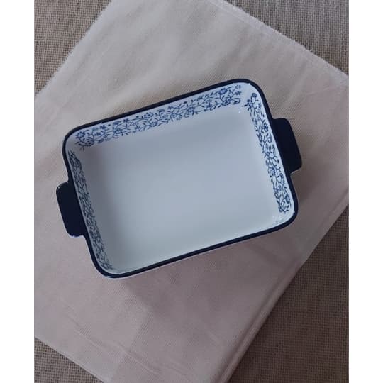 Assadeira retangular de porcelana floral azul - Danny Home | Assadeira em porcelanada retangular | Mesa posta | Louças