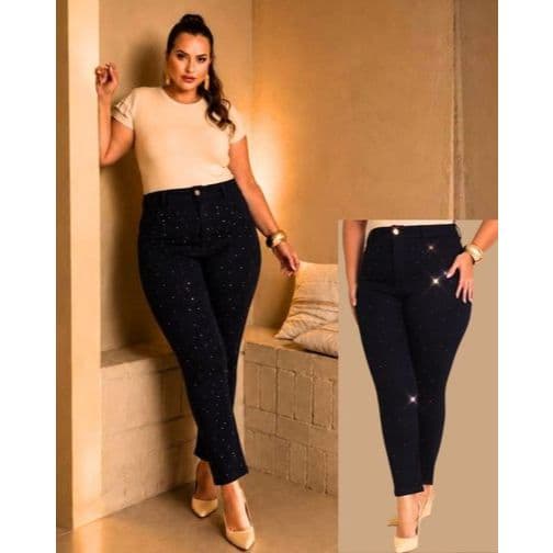 Calça Jeans Feminina Midsize Com Strass/Brilho em Lycra Modeladora Cintura Alta Impina Bumbum