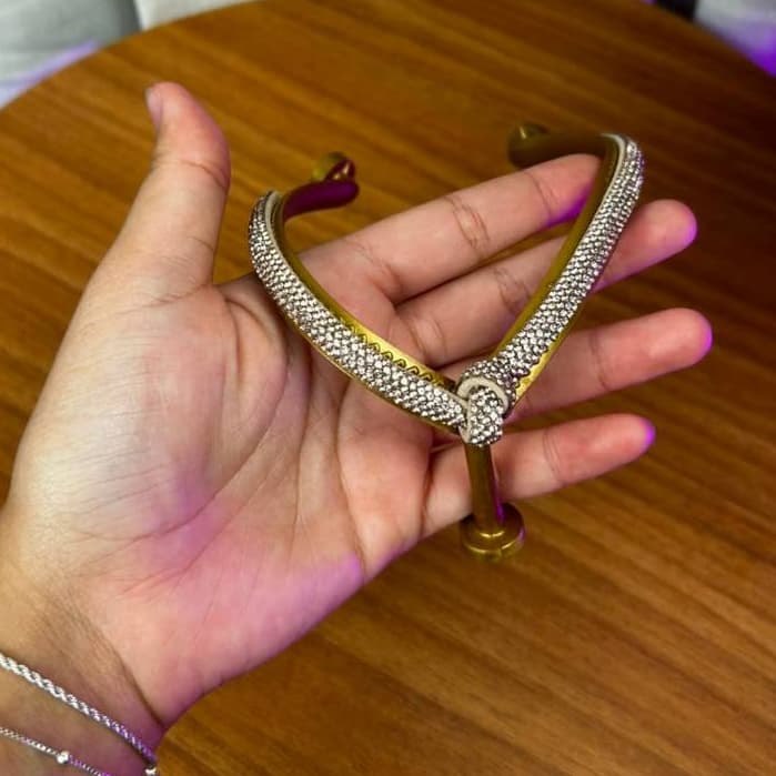 Correia Slim Fina com Strass e Nó – Tira para Chinelos Femininos Personalizados