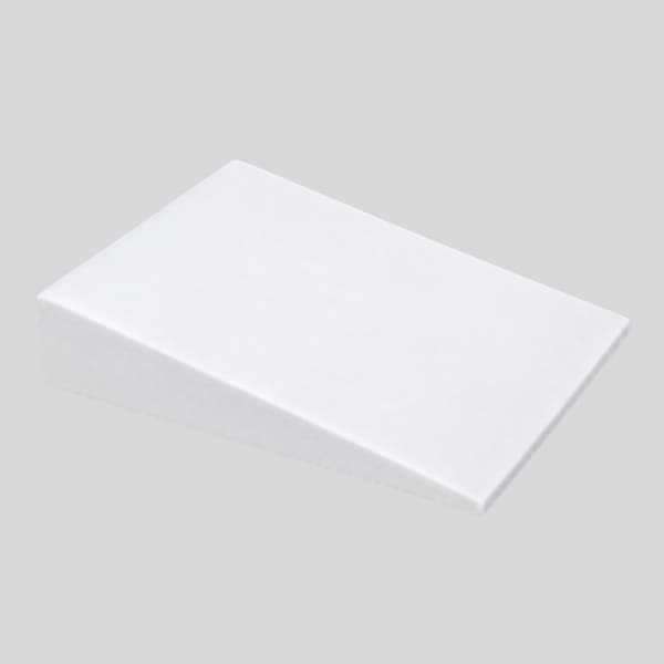 Travesseiro Triangular Rampa Cunha Anti-refluxo Adulto 70x70x15cm Ortopédico Com Capa Branca