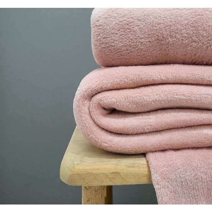 Kit com 1 2 3 OU 4 Mantas Macias e Confortáveis – Ideal para Sofá, Cama ou Viage