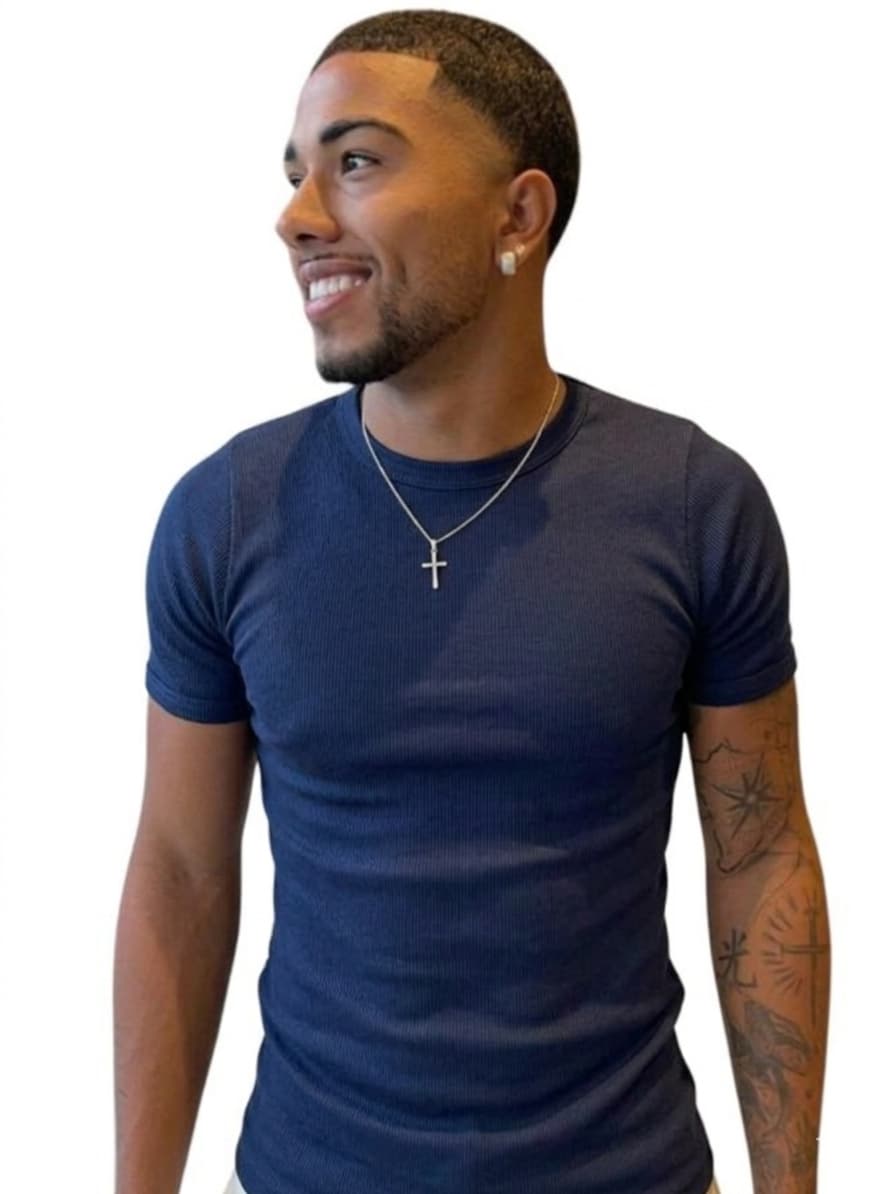 Camisa Masculina Slim Fit Canelada Gringa Justa No Corpo