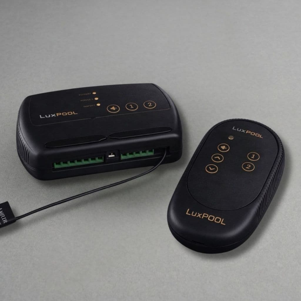 Controlador Remoto Iluminação LED de 2 Saídas Piscina Cascata Hidromassagem