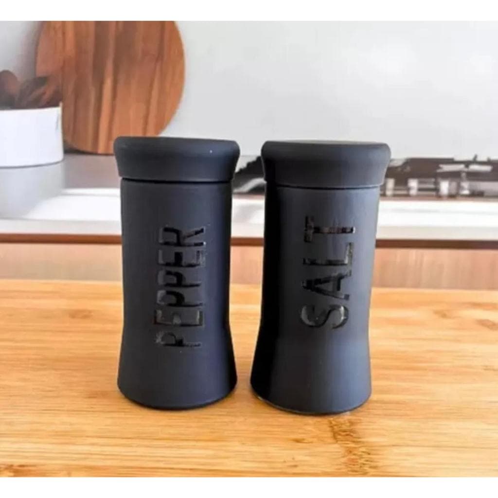Kit Saleiro e Pimenteiro Moderno Preto Fosco – Porta Temperos Elegante Cozinha