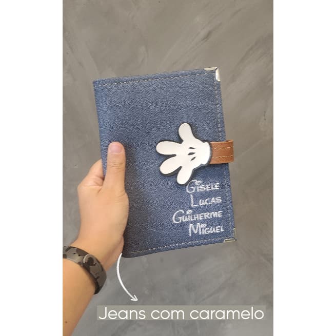 Carteira Porta Passaporte Família Personalizada disney mickey, minie (fechamento em botão, para 4 passaportes)