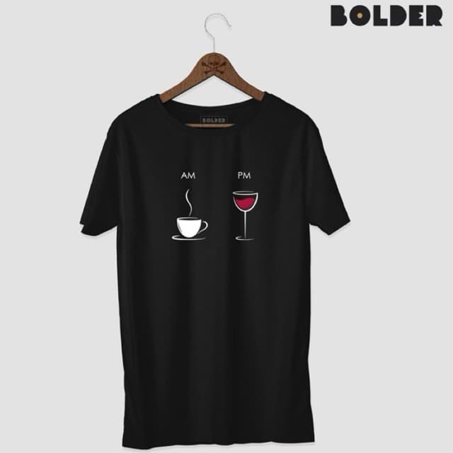 Camiseta AM PM antes de meio dia, depois de meio dia Café e Vinho masculina / feminina