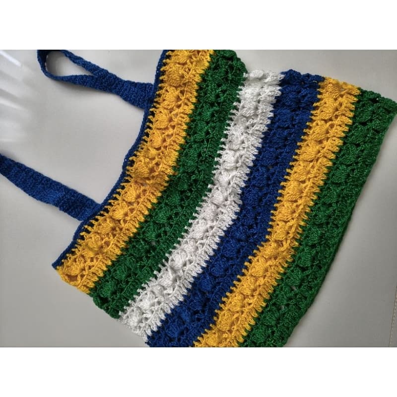 Blusa cropped do Brasil Copa do mundo em crochê