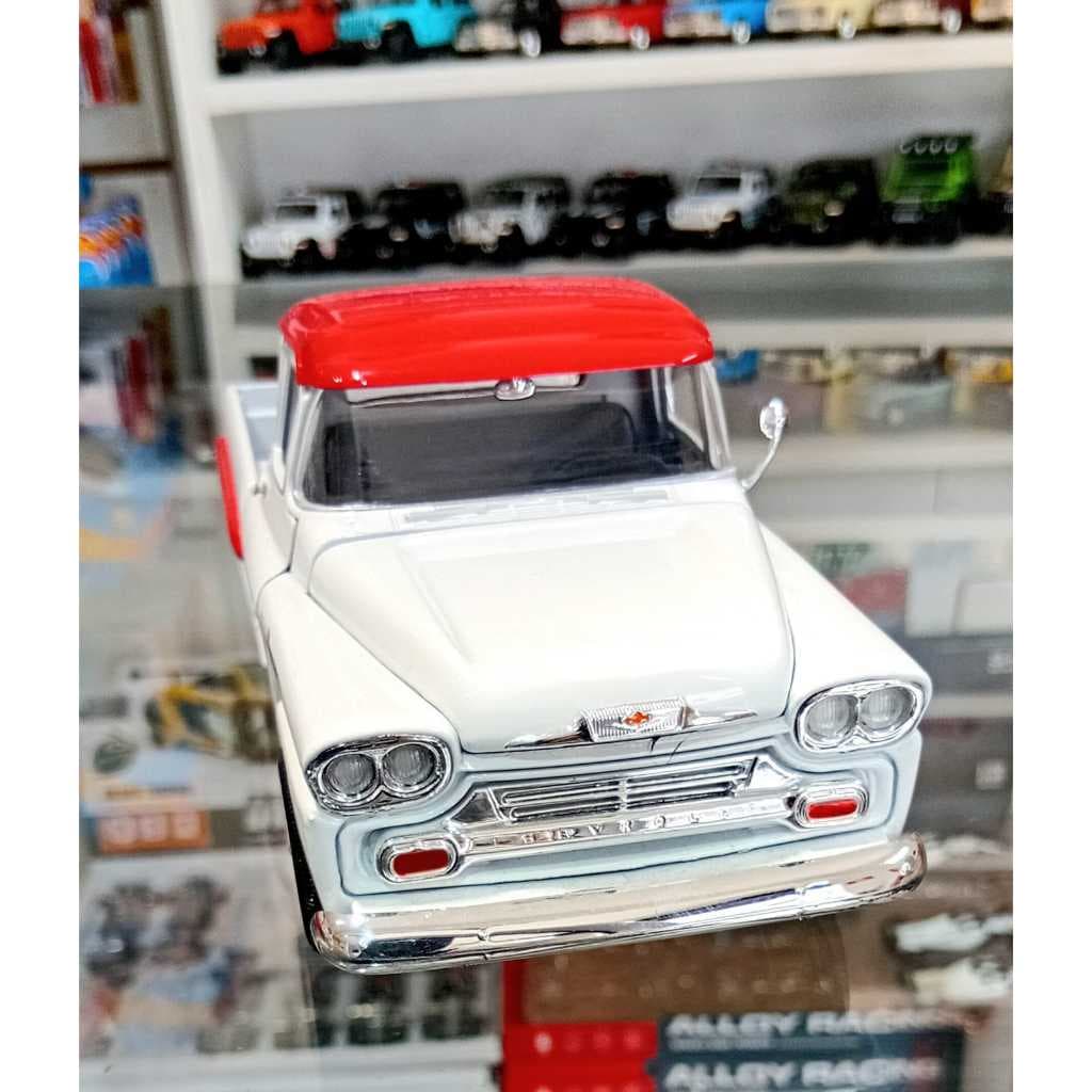 Miniatura Carrinho Metal Escala 1/24 Chevy Apache 1958 Abre As Portas