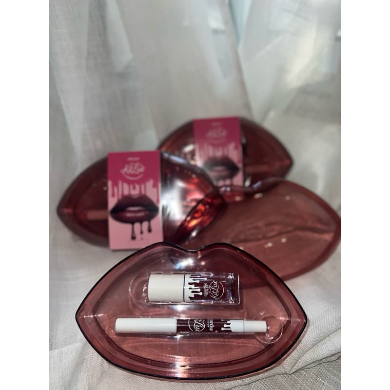Kit Boca: Batom + Lápis Labial miss Rose