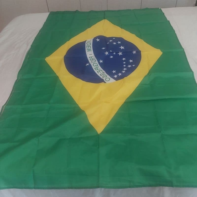bandeira Brasil 89cm de comp por 45 largu