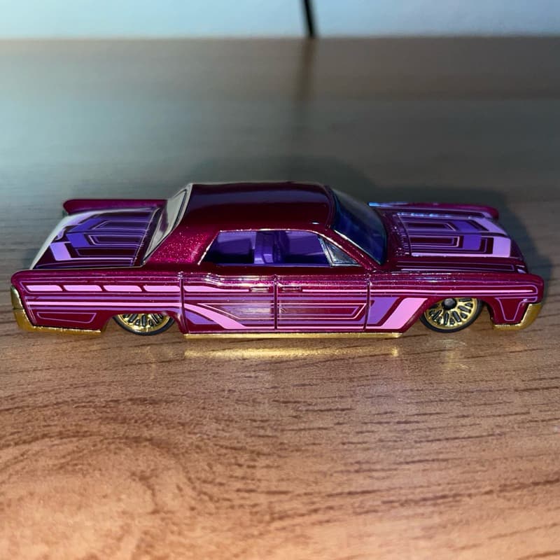 Carrinho Miniatura 64 Lincoln Continental Hot Wheels - Loose Raro demais!!!