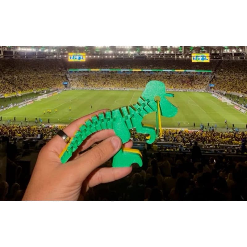 AmigoDino Dinossauro Articulado Davi Lucca Neymar