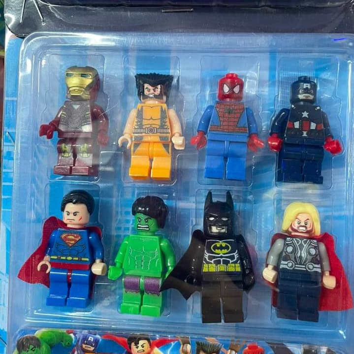 Bonecos de Ação Super Heróis Kit com 8 Figuras