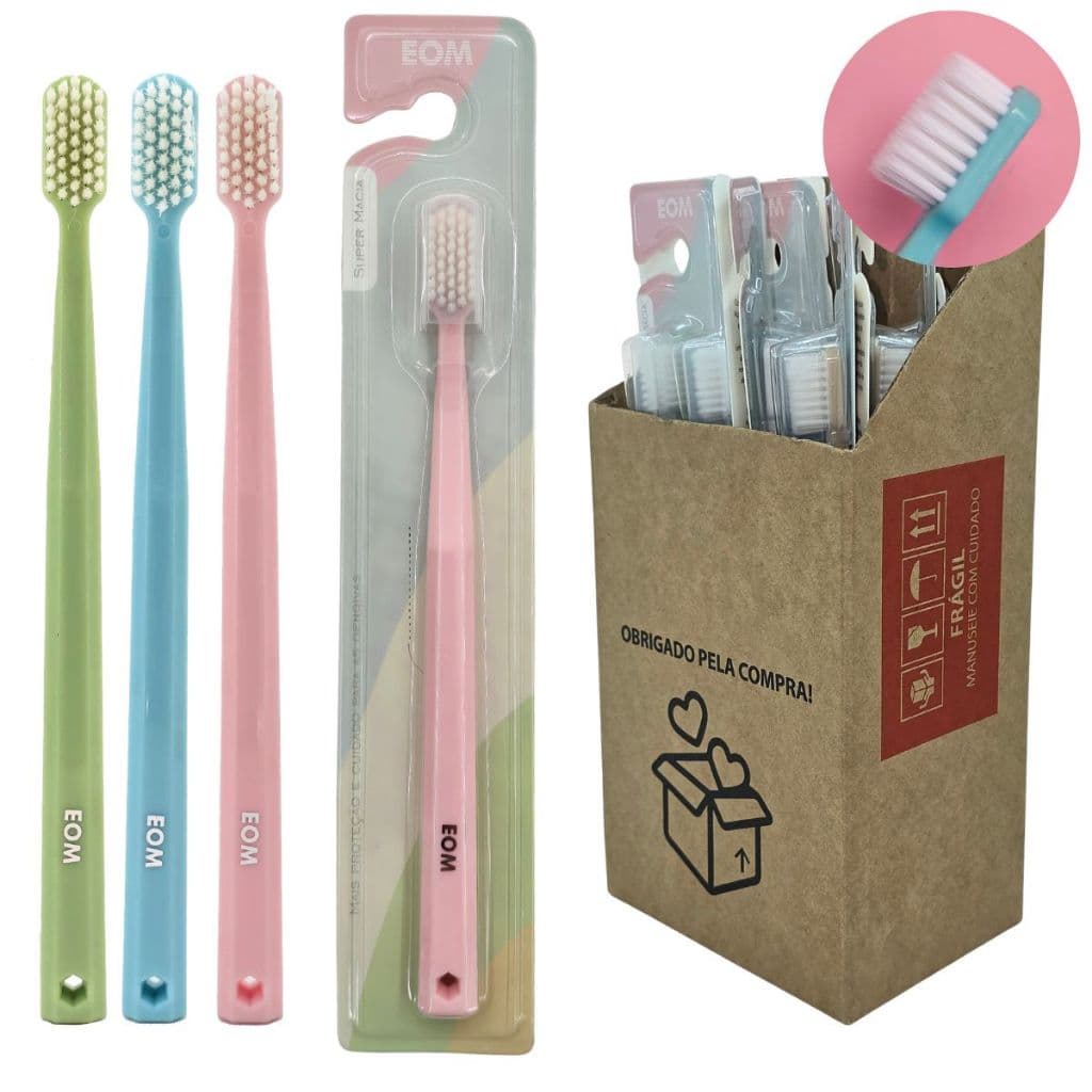 Kit Família com 12 Escovas Dentais Ultra Macias para Adultos
