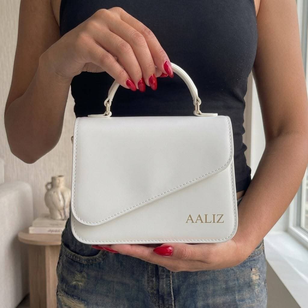 Bolsa Pequena Feminina Lolita Mini Bag de Mão e Tira Colo Transversal Estilosa