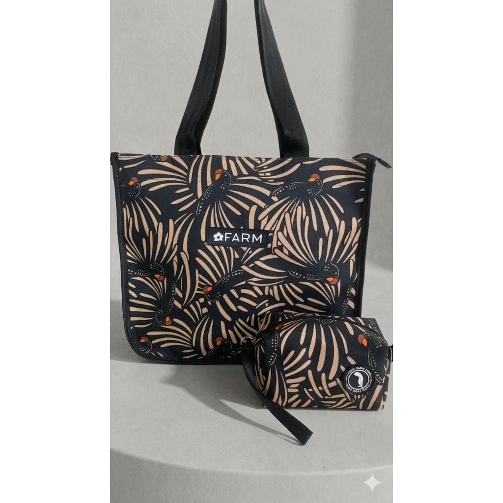 Kit Sacola com Necessaire porta Maquiagem Bolsa Grande Tote Praia Verão envio Imediato