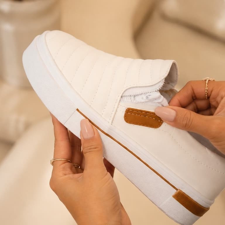 Tênis Feminino Slip On Casual Confortável Leve Ideal Para Trabalho Dia a Dia Escola Envio Rápido