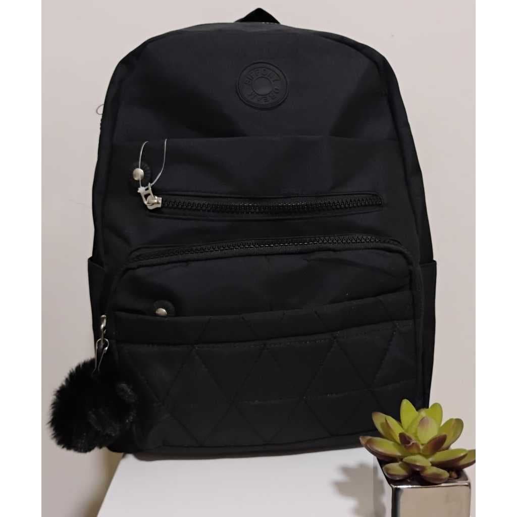 Mochila Feminina Impermeável Casual Fashion com Pompom – Compacta, Moderna e Espaçosa