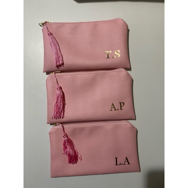 Necessaire Penélope Kit com 3 unidades.Feminina/ maquiagem /cosmético.Personalizada com o nome ou iniciais.