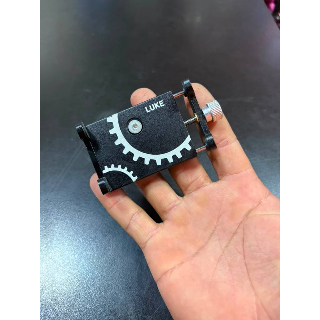 Suporte para Celular Bike Guidão Ajustável Luke Preto Alumínio