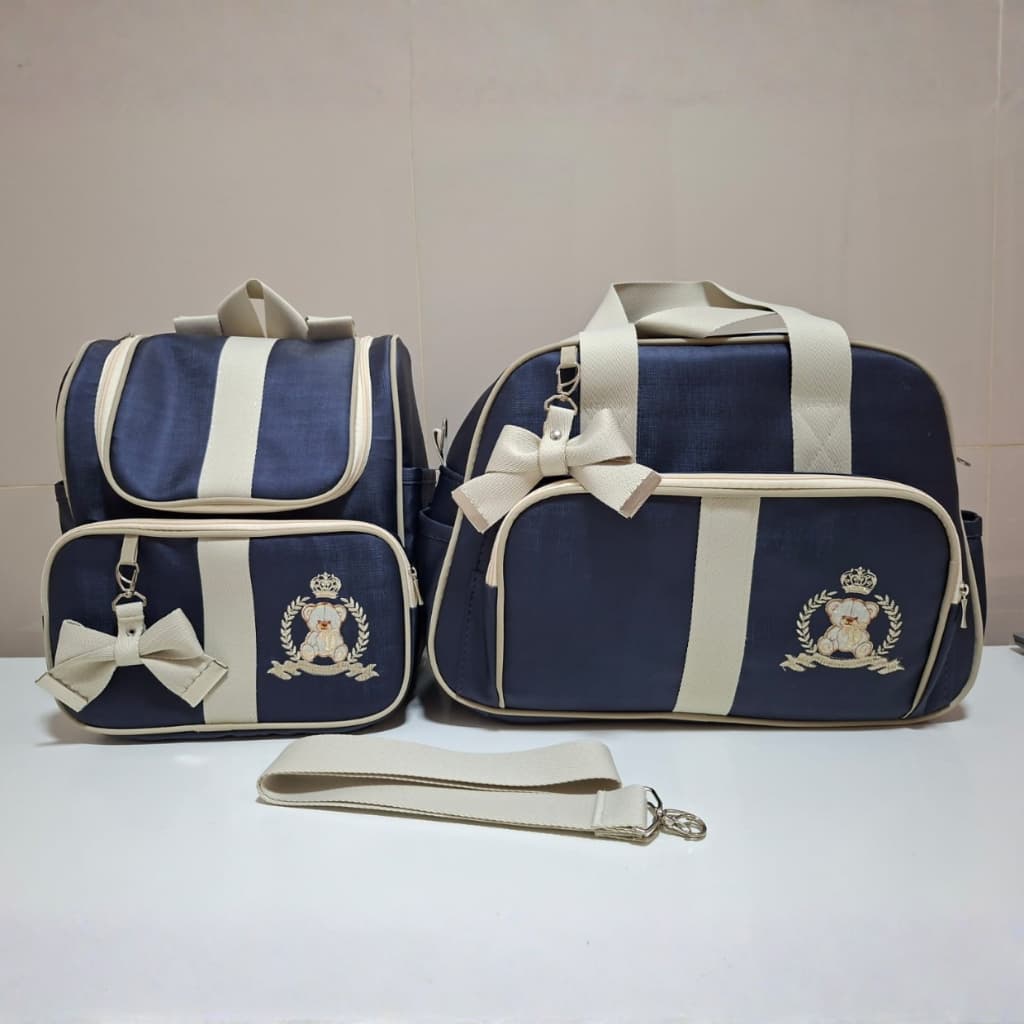 Kit Mochila Maternidade e Bolsa de Bebê Luxo Urso Azul Marinho