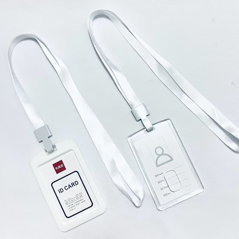 Porta Crachá/ Cartões De Crédito Acrílico Transparente Cristal Plástico Com Cordão