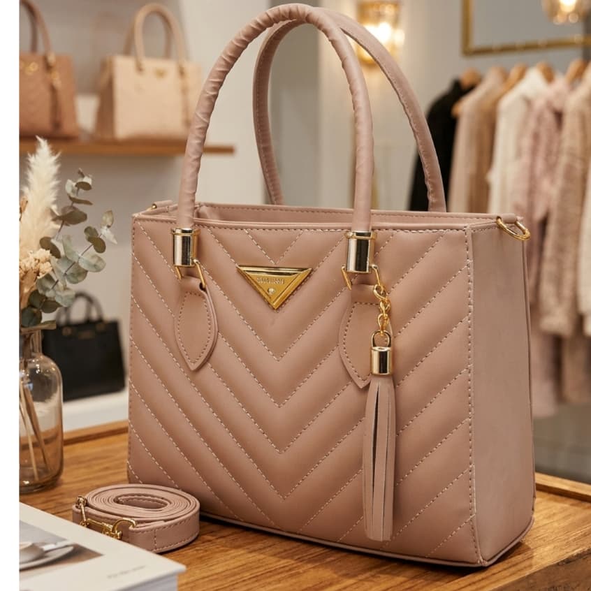 Bolsa Feminina Elegante Matelassê Luxo com Alça de Mão e Transversal Bolsa Estruturada Premium