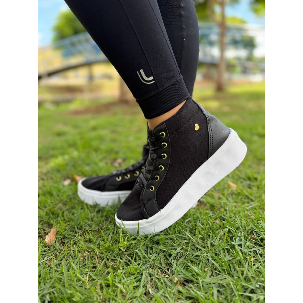 Tênis Feminino Botinha Cano Médio Tênis Casual Confortável Solado Alto Moda Dia a Dia Leve Estilosa