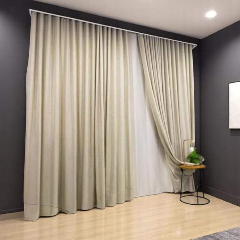 Cortina Personalizada Blackout 100% para Trilho Suíço Max