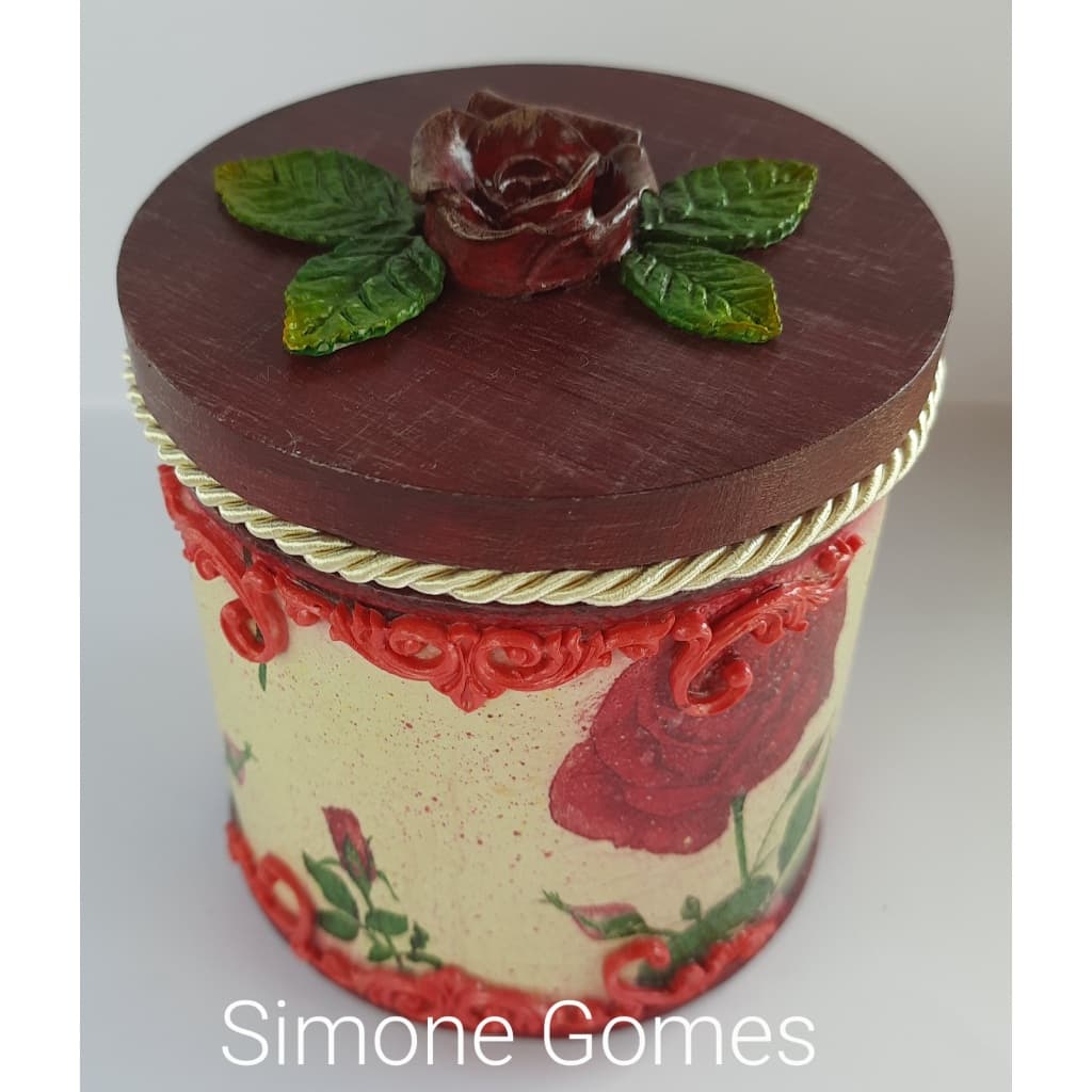 Lata decorativa ou embalagem criativa em latas