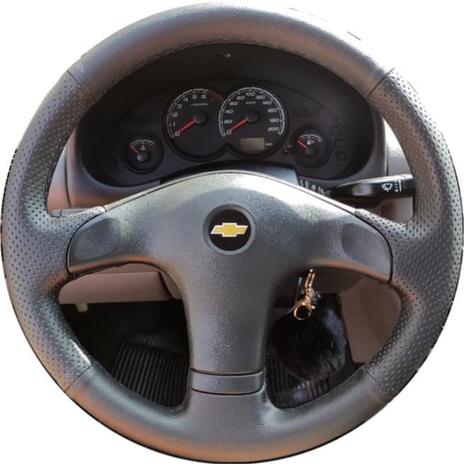 Capa de Volante Costurada em Couro Classic e Corsa 97 a 2011