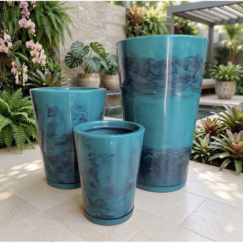Kit 3 Vasos Marmorizados em Polietileno para Plantas Cone N1 + N2 + N3 com Prato