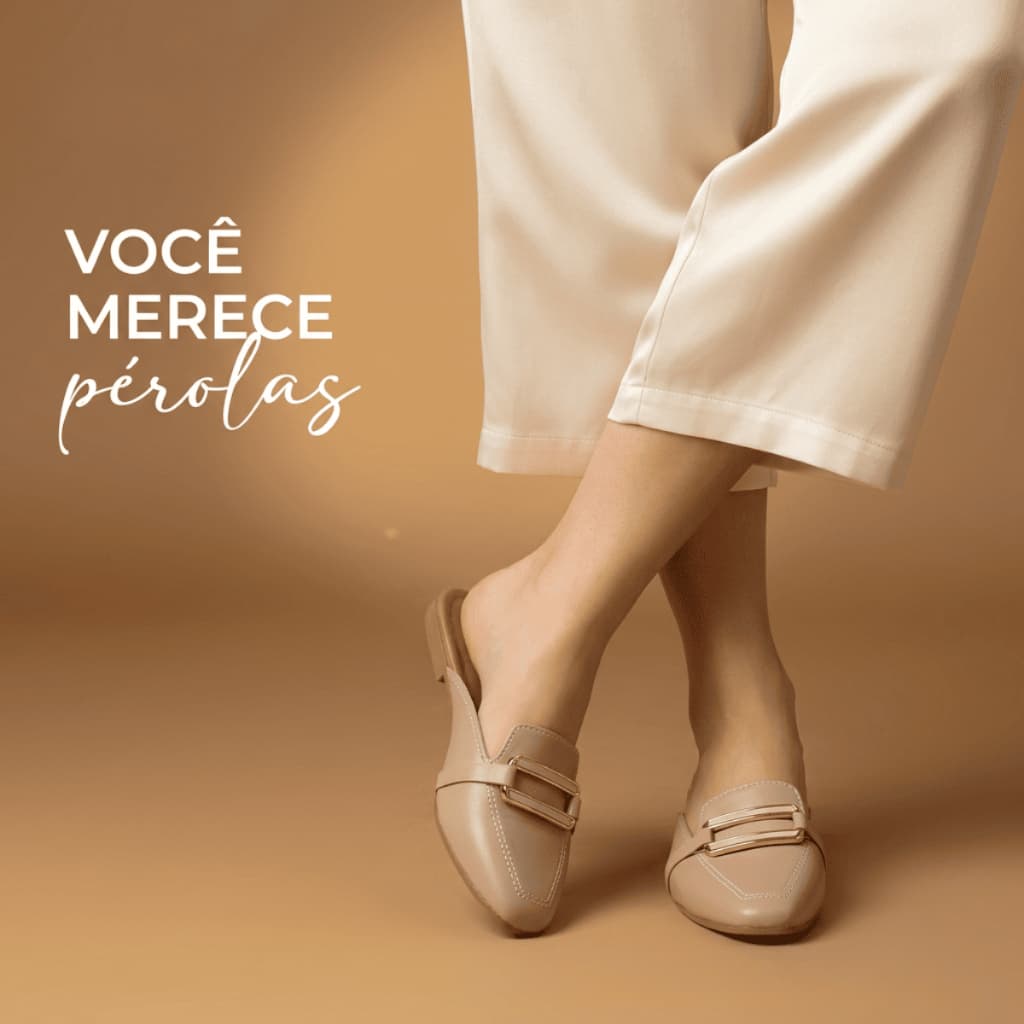 Mule Feminino Sapatilha Confortável e Elegante Bico Quadrado Detalhe Dourado Uso Diário